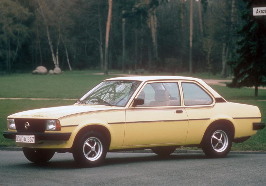  Opel Ascona J (B) 1980 года  (фото 12 из 13)
